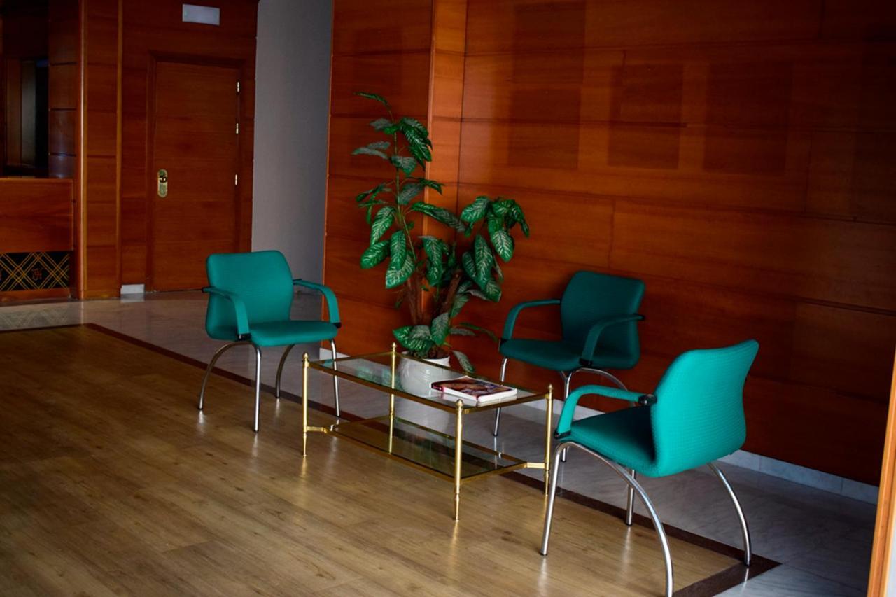 מלון Torrejón de Ardoz Aeropuerto Madrid Torre Hogar Premium מראה חיצוני תמונה